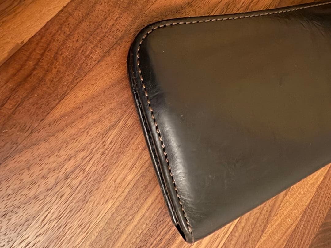 ワイルドスワンズ／WILDSWANS ワSURFS1 王冠ロゴ