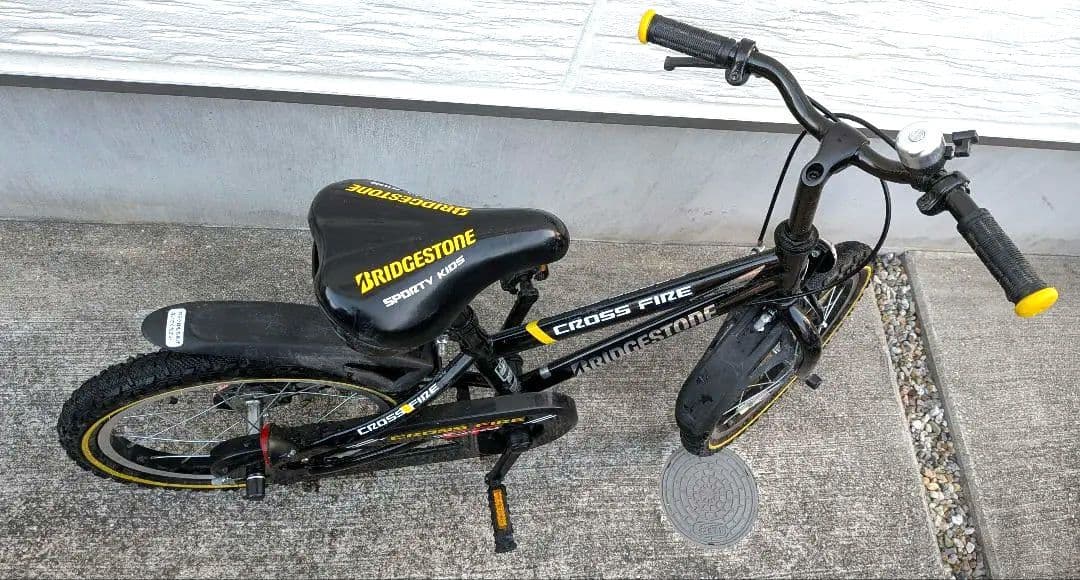 送料込み！ブリヂストン 16インチ クロスファイヤーキッズ