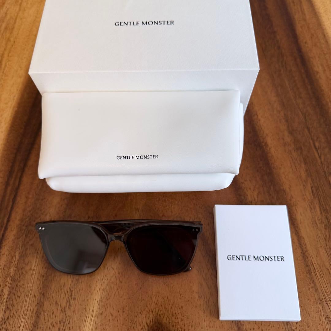 小物 GENTLE MONSTER Heizer