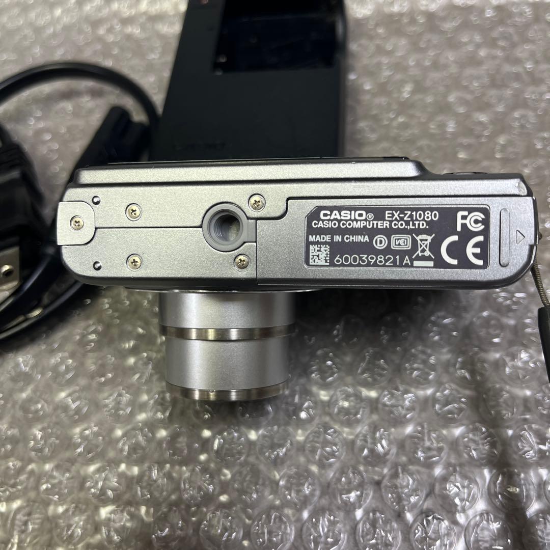 CASIO EXLIM EX-Z1080 エクシリム コンデジ デジタルカメラ