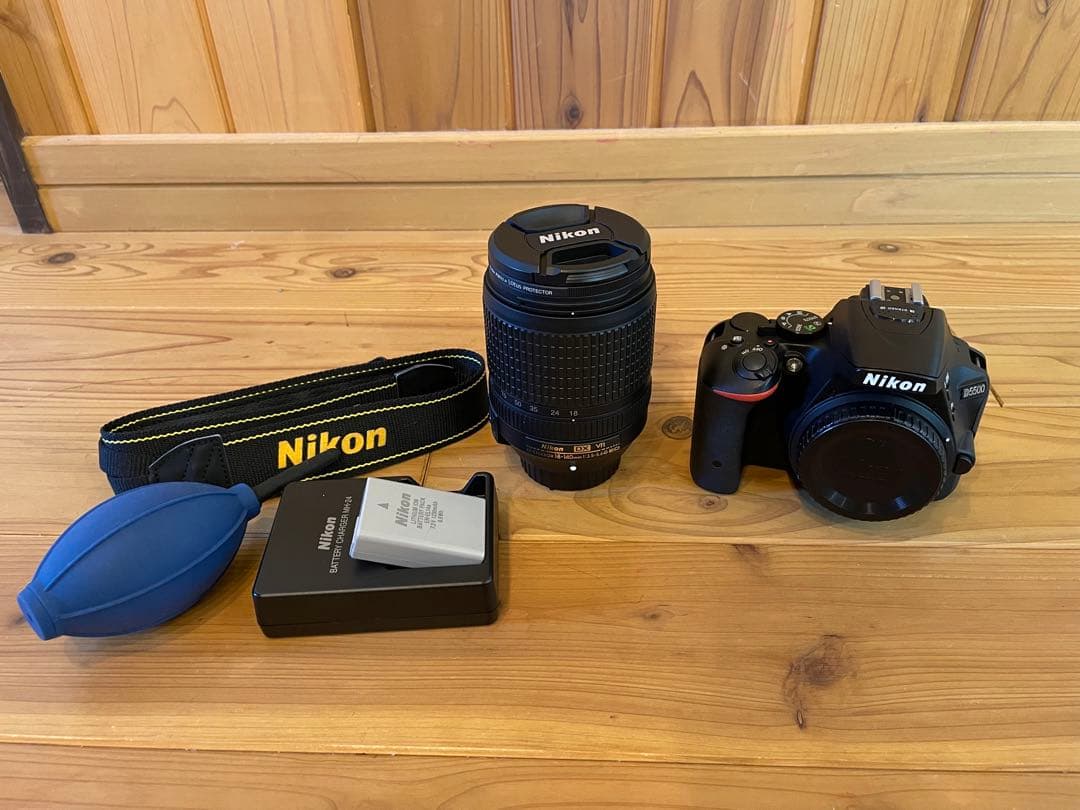 デジタルカメラ Nikon D5500 18-140mm VR