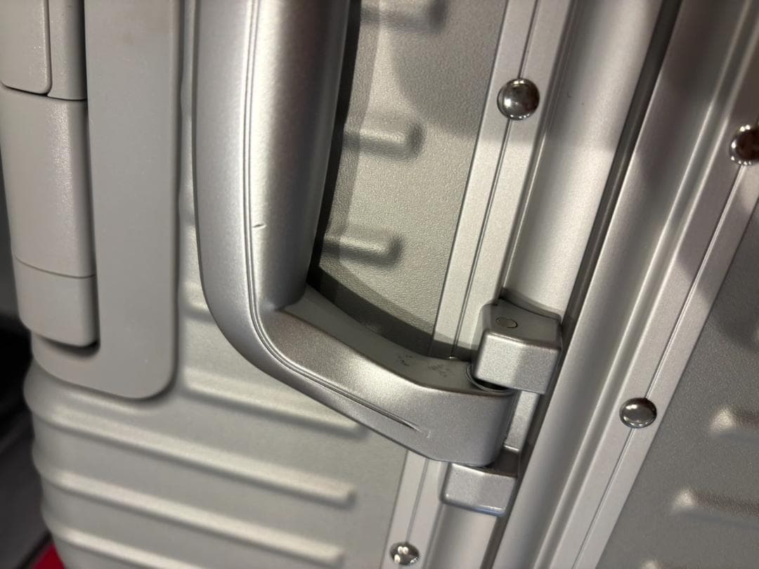 リベティ多機能キャリーケース【マットシルバーMサイズ】36