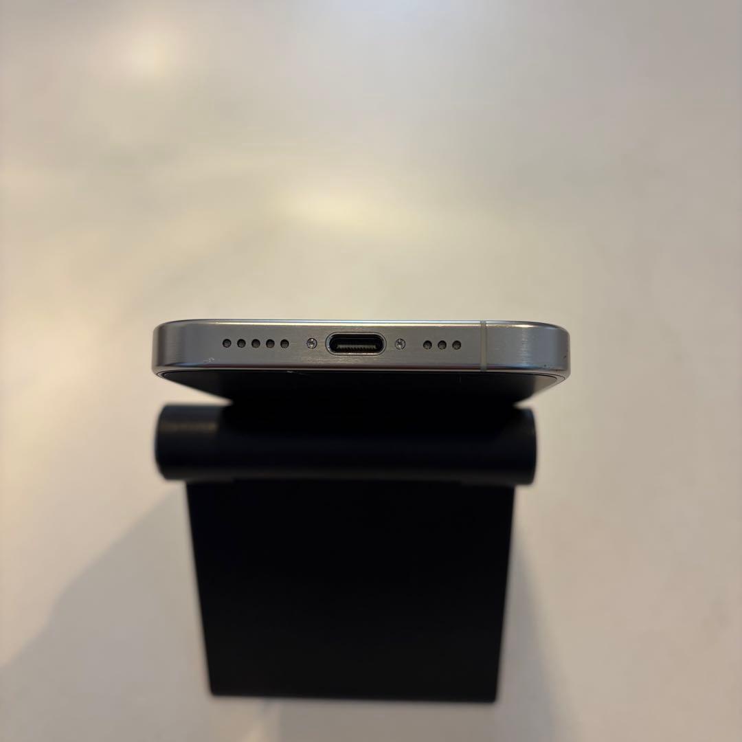 iphone15pro ホワイトチタニウム 512GB