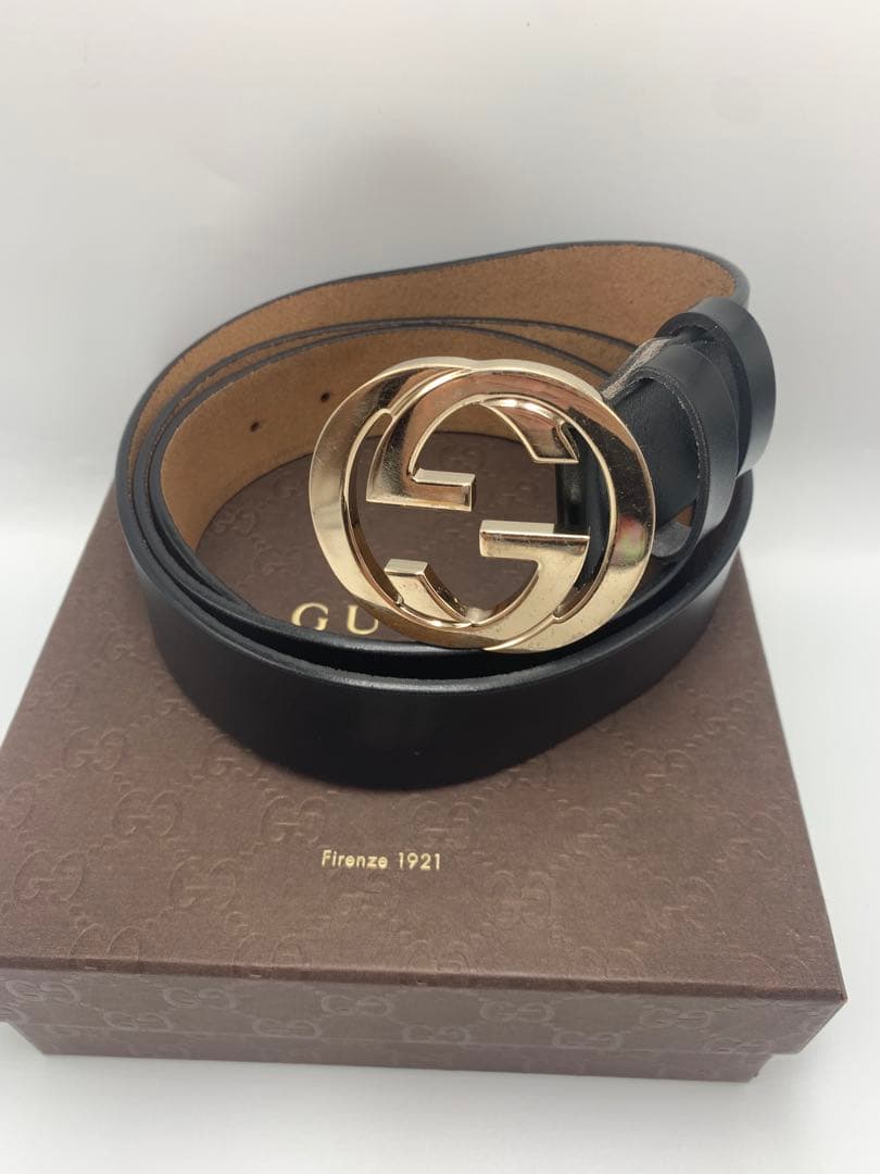 【美品】グッチ　GUCCI ダブルGロゴ ブラックレザーベルト　メンズ