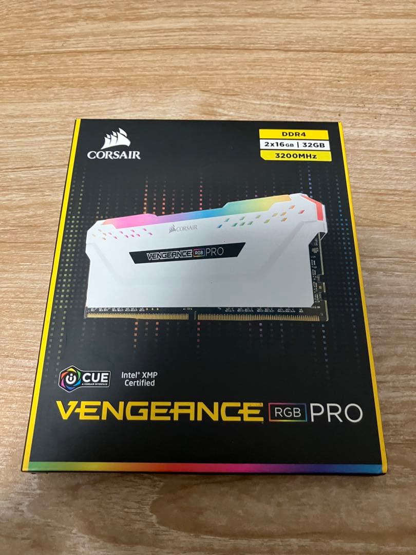 メモリー Corsair Vengeance 32GB(2x16GB) DDR4 3200
