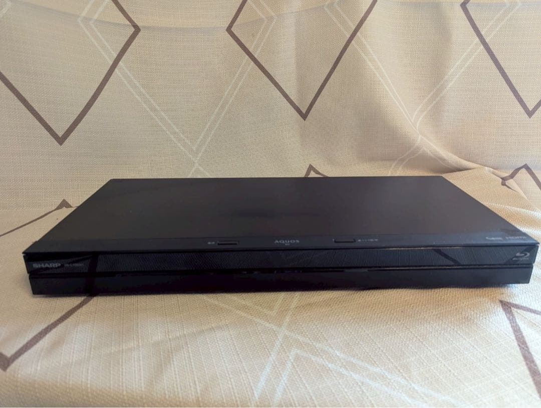 SHARP　AQUOSブルーレイ 2B-C10CW1 2019年製　本体のみ