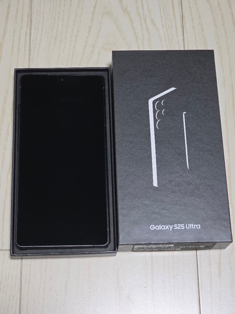 Galaxy S25 Ultra 256GB ジェットブラック未使用に近い