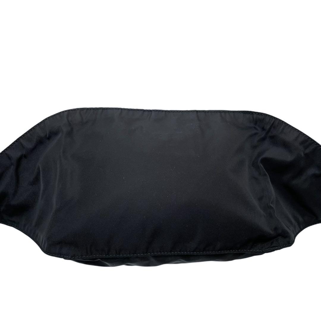 良品 プラダ ナイロン ウエスト ボディ バッグ 三角プレートロゴ ブラック