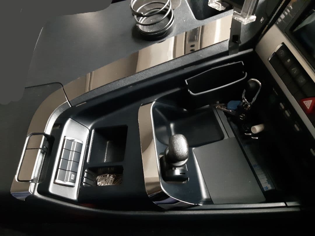 17スーパーグレート内装