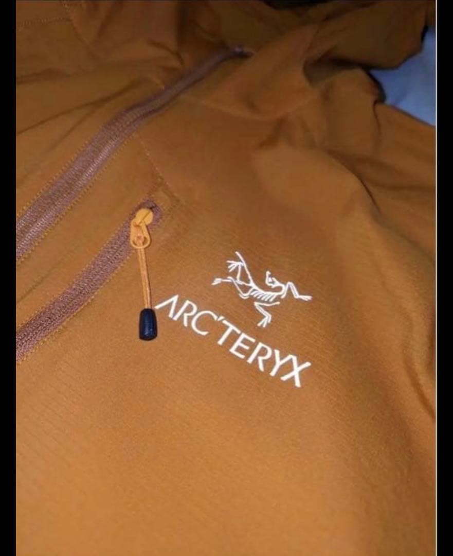 ジャケット・アウター ARCTERYX 13647-72622 Squamish Hoody