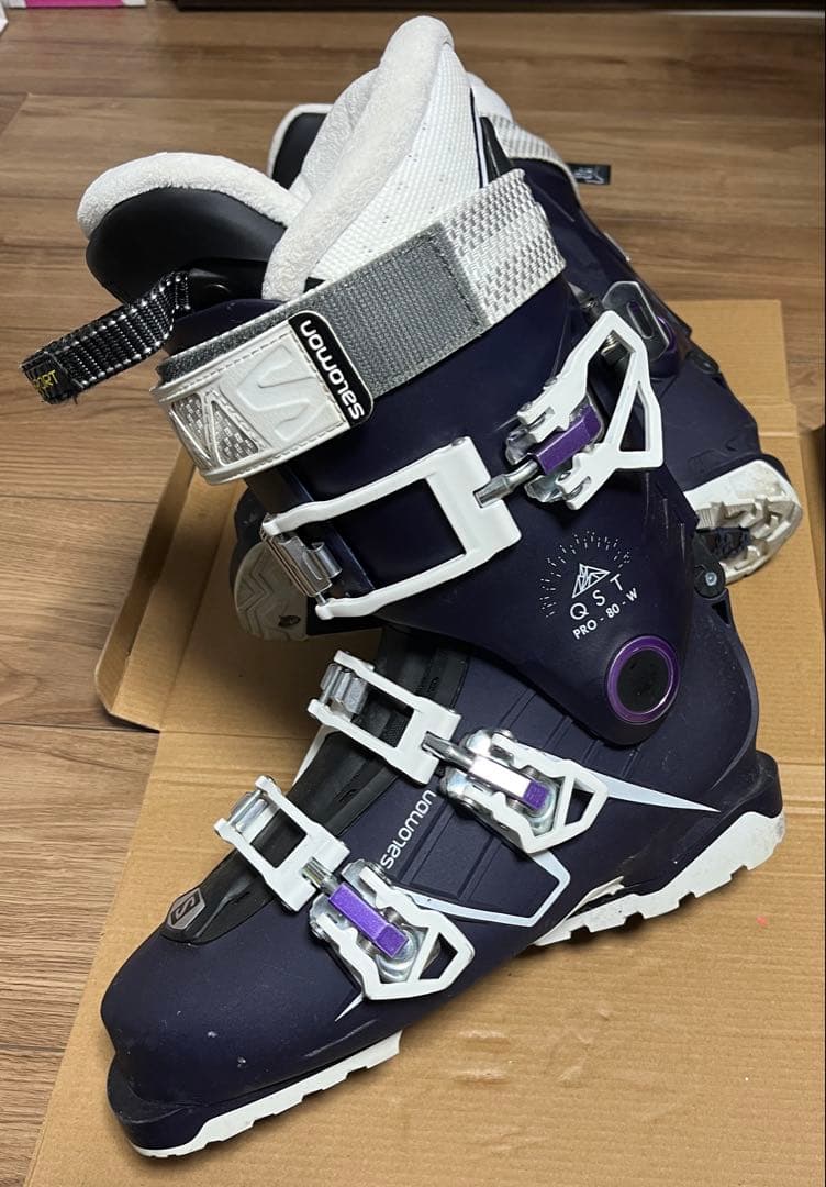 Salomon QST PRO 80 W 女性用スキーブーツ