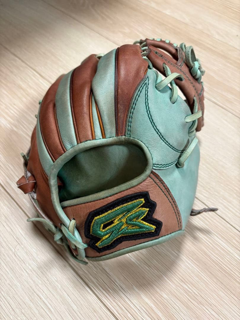 ゴリラスポーツ 当て挟み型 グラブ オーダー 内野手用 GS 軟式 即戦力