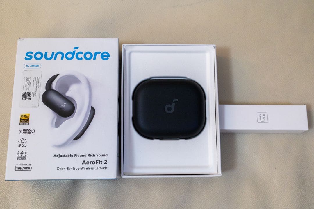 美品 soundcore AeroFit 2 ワイヤレスイヤホン ブラック