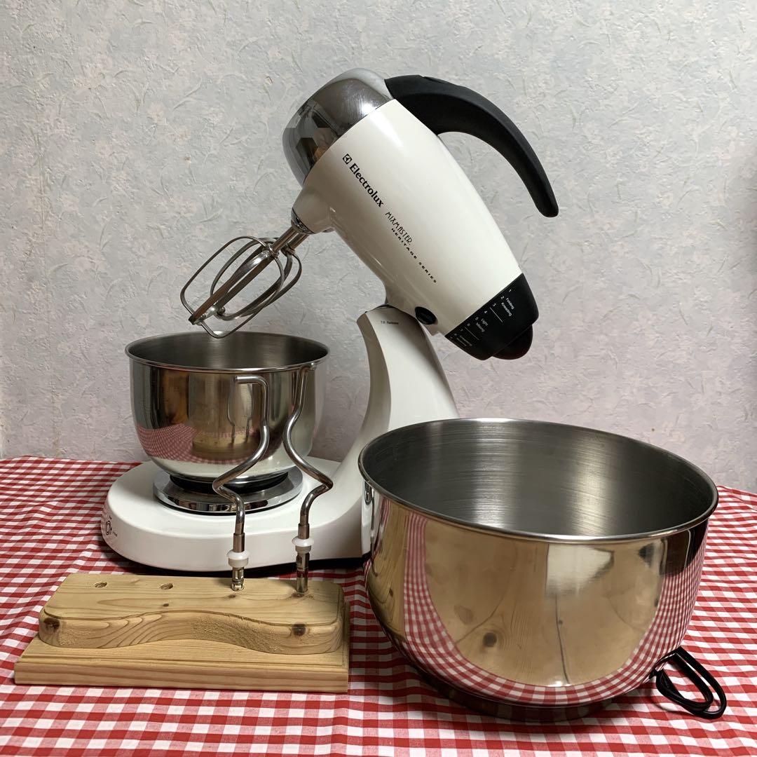未使用⭐︎エレクトロラックス　ミックスマスター　スタンドミキサー　白　ESM945