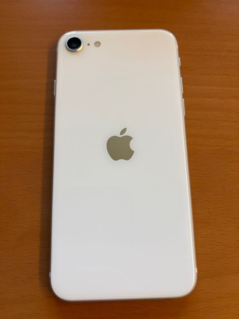 Apple iPhone SE 128GB 第二世代 美品