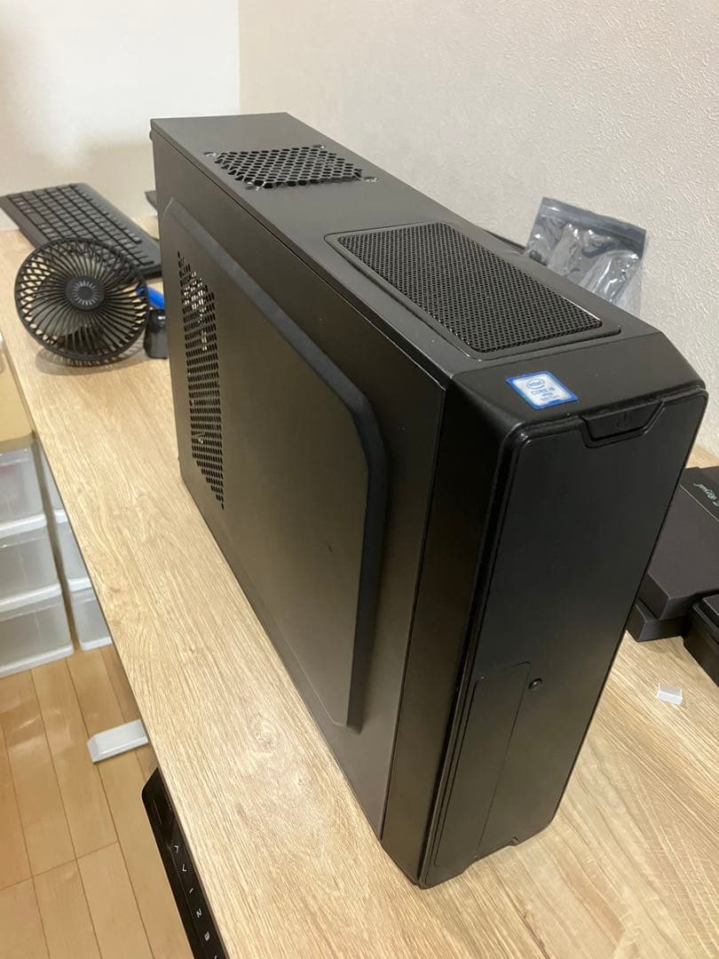 自作スリム　i9 9900 GTX1650 Wi-Fi　Win11 ゲーミング