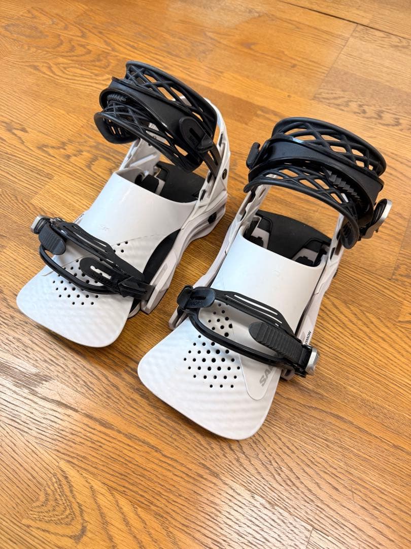 サロモン スノーボード ビンディング　salomon Mサイズ