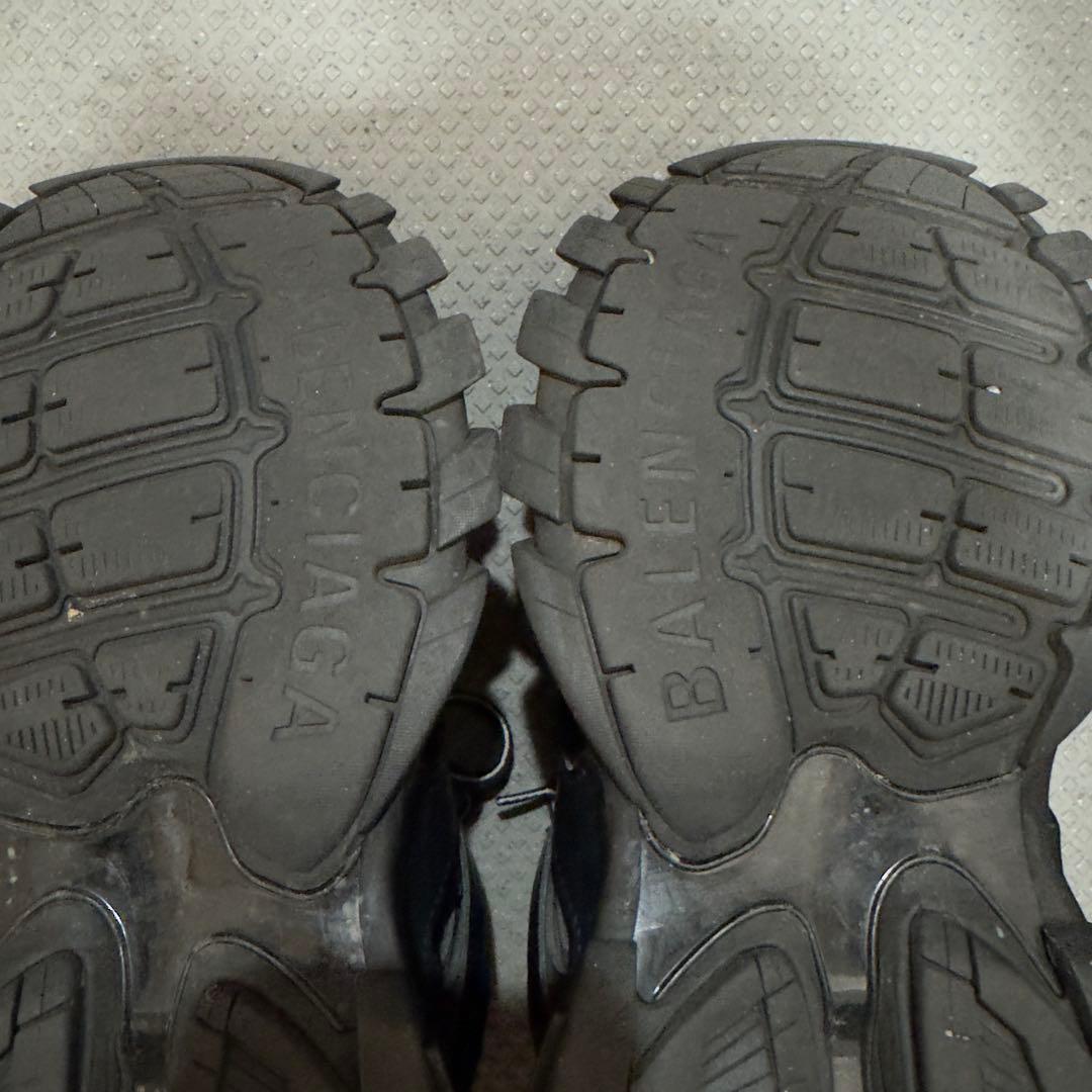 靴 BALENCIAGA TRACK TRIPLE BLACK 42