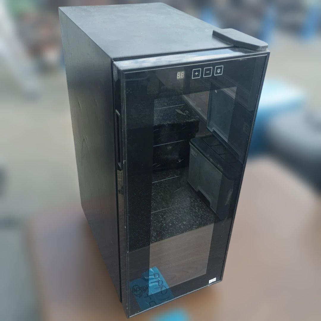 7575）リカーマウンテン 電子式ワインセラー LW-S12