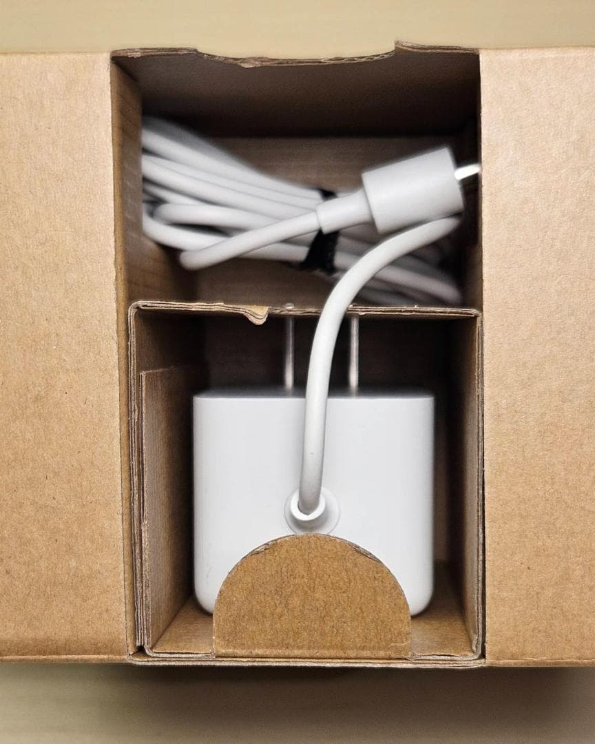 Amazon Echo Show 10 第3世代 Alexaスマートディスプレイ