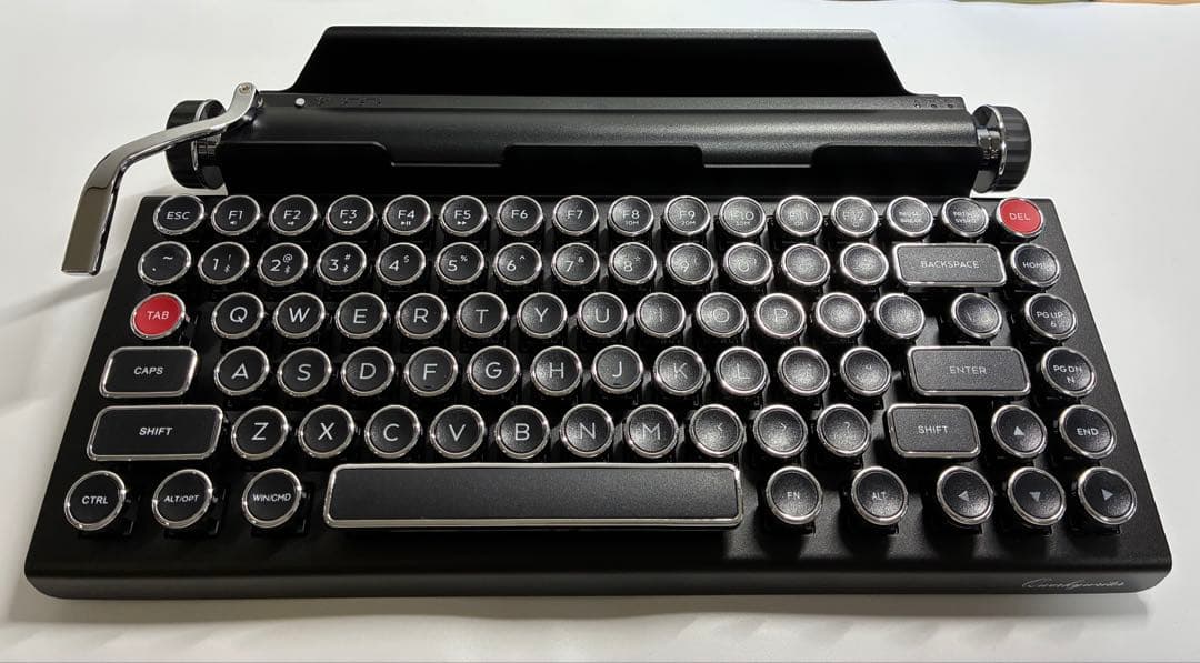 Qwerkywriter メカニカルキーボード　US配列