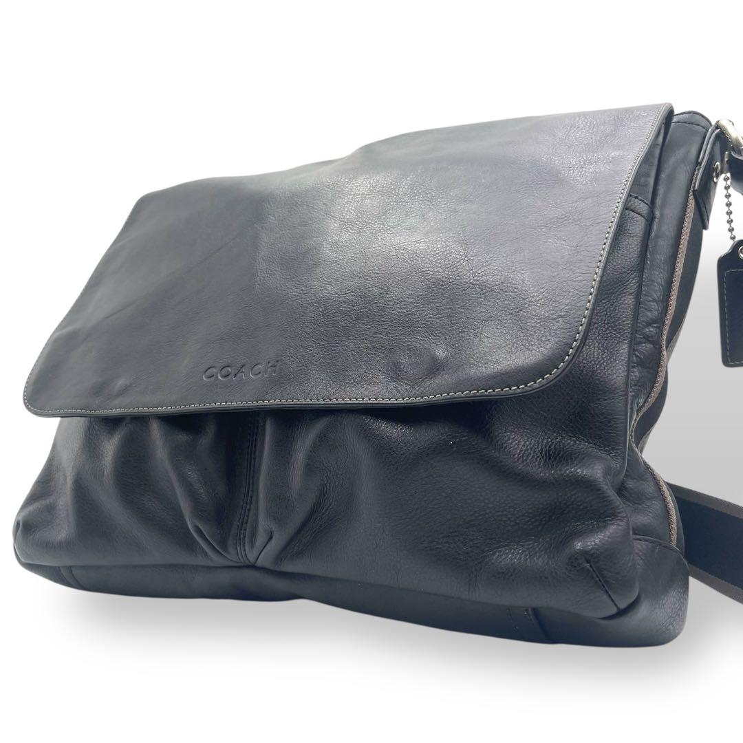 コーチ　ショルダーバッグ　ヘリテージ　肩掛け　斜め掛け　F70556