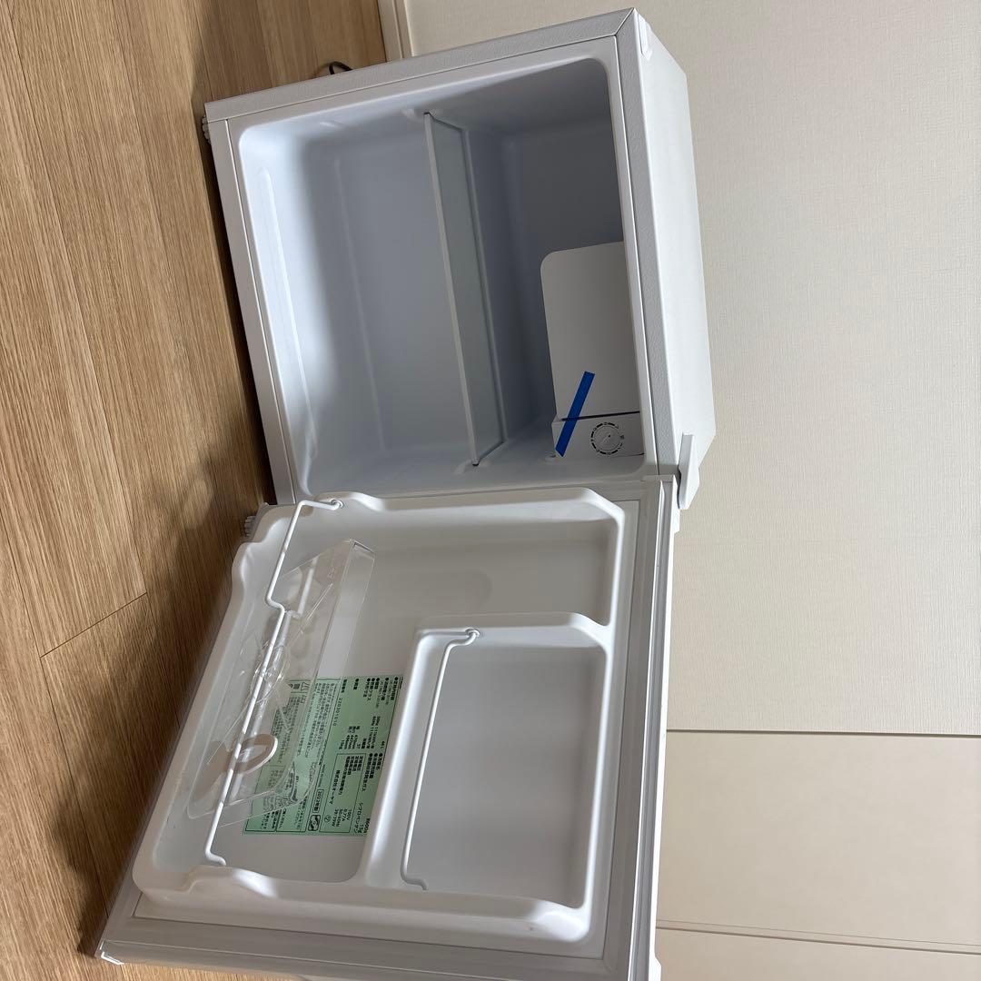冷蔵庫 46L PRC-B051D-W 2022年製　【美品】