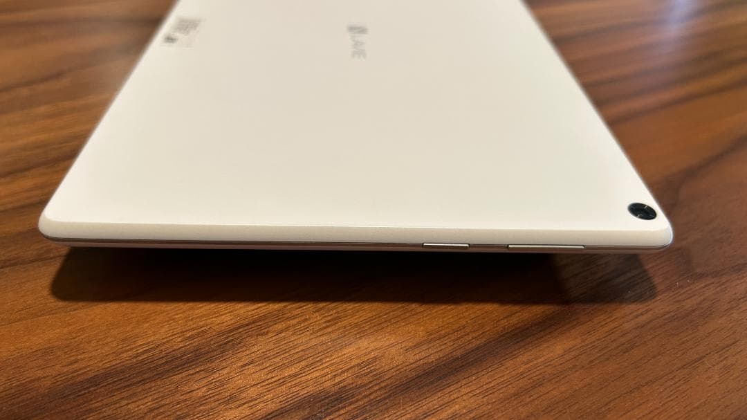 NEC LAVIE Tab E TE710KAW タブレット本体のみ