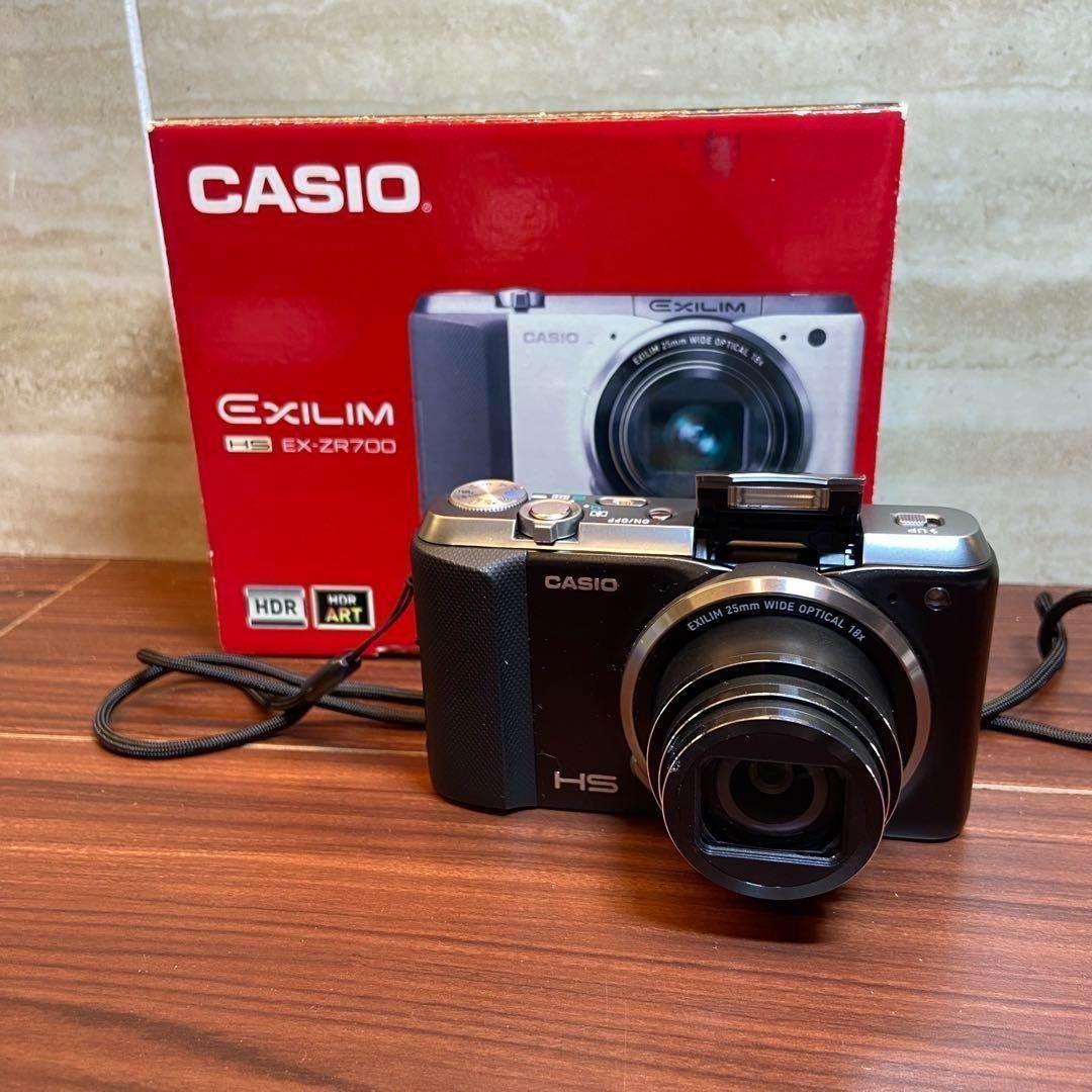 CASIO EXILIM EX-ZR700 デジカメ ほぼ新品 3817