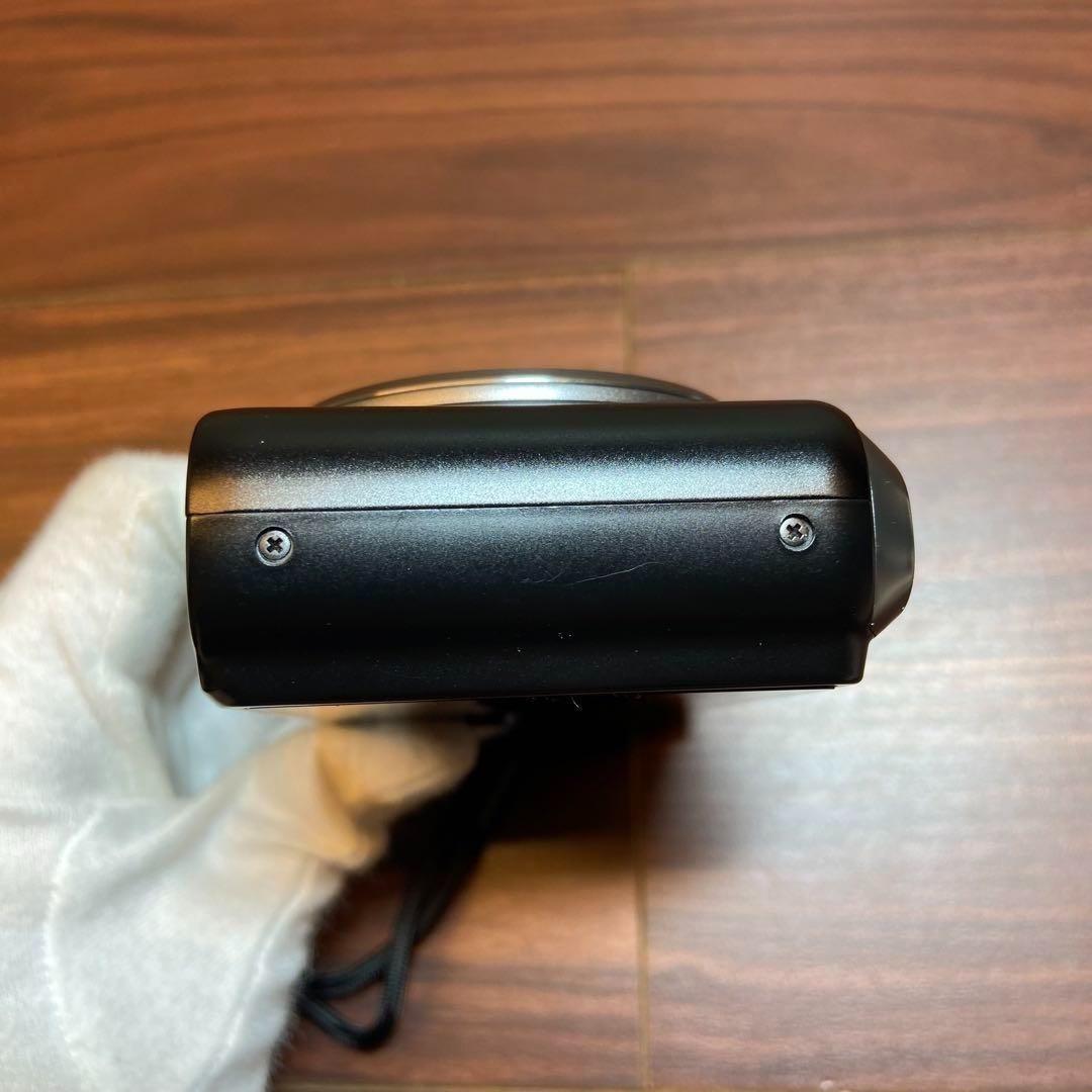 CASIO EXILIM EX-ZR700 デジカメ ほぼ新品 3817