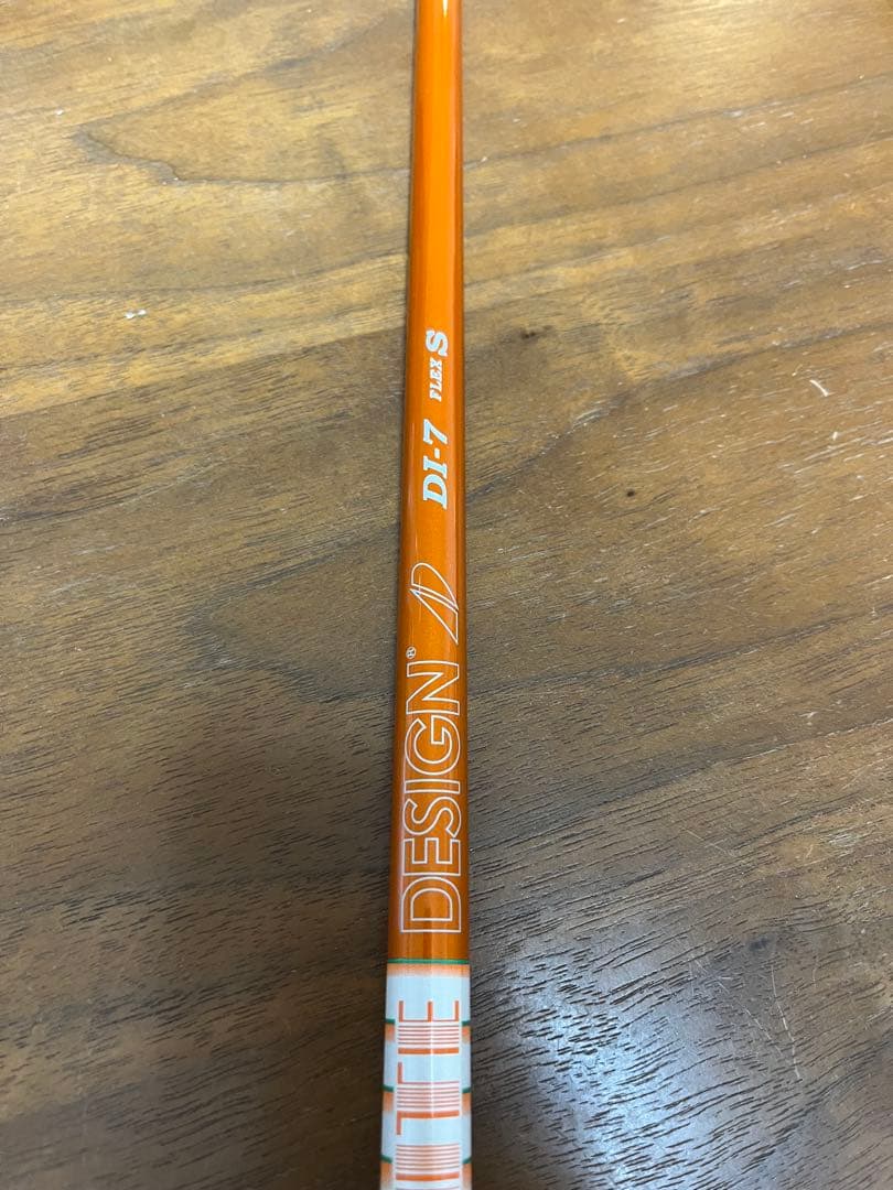ツアーAD DI 7S タイトリストスリーブ付　タイトリスト　4w シャフト