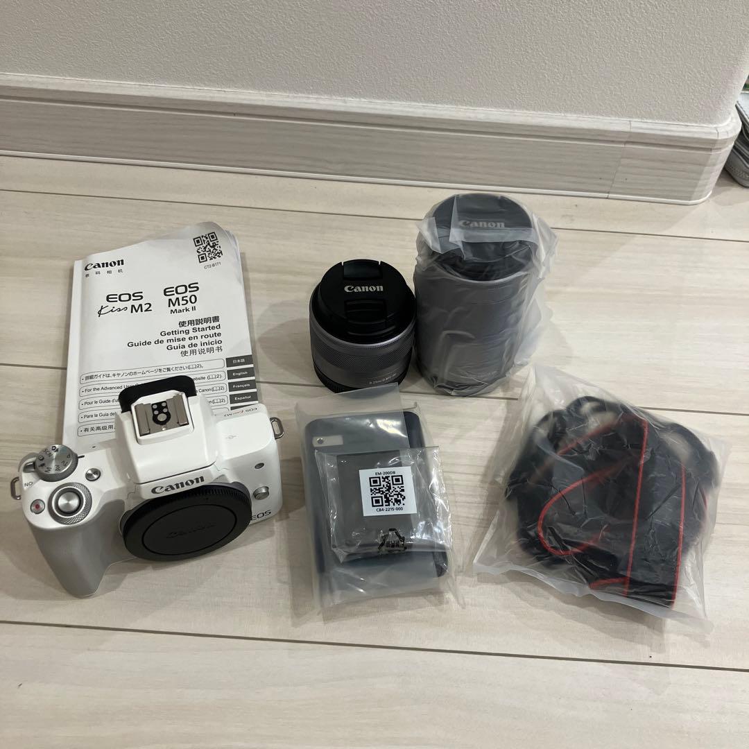Canon EOS Kiss M2 ホワイト レンズ2本付き