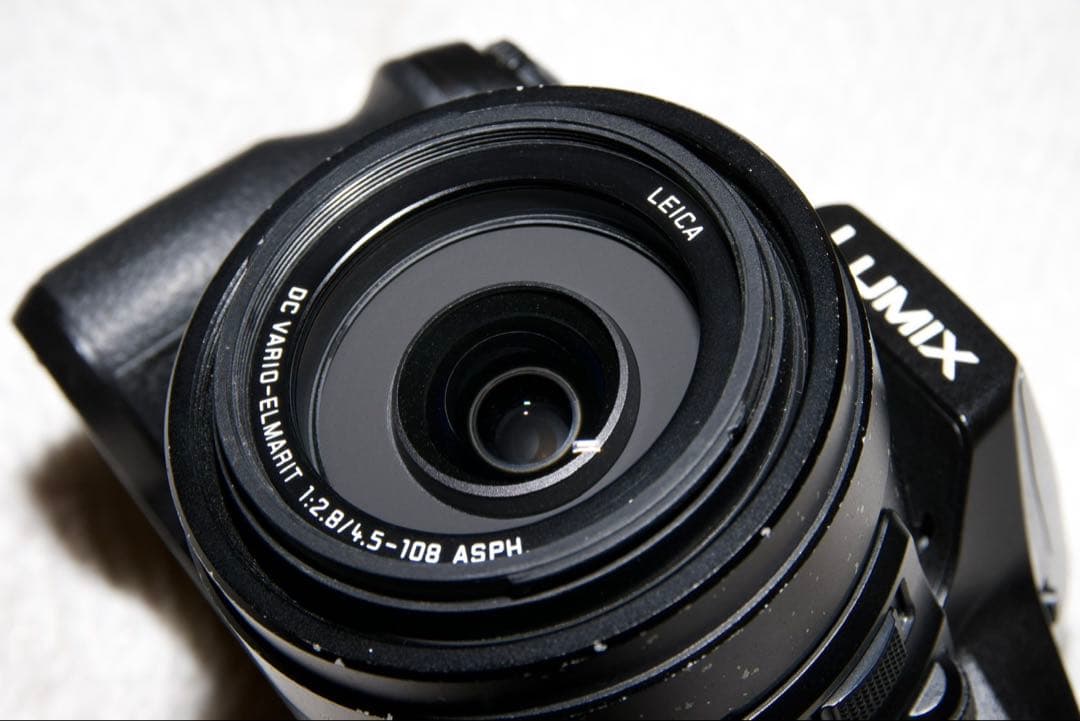 Panasonic LUMIX DMC-FZ300 コンパクトデジタルカメラ