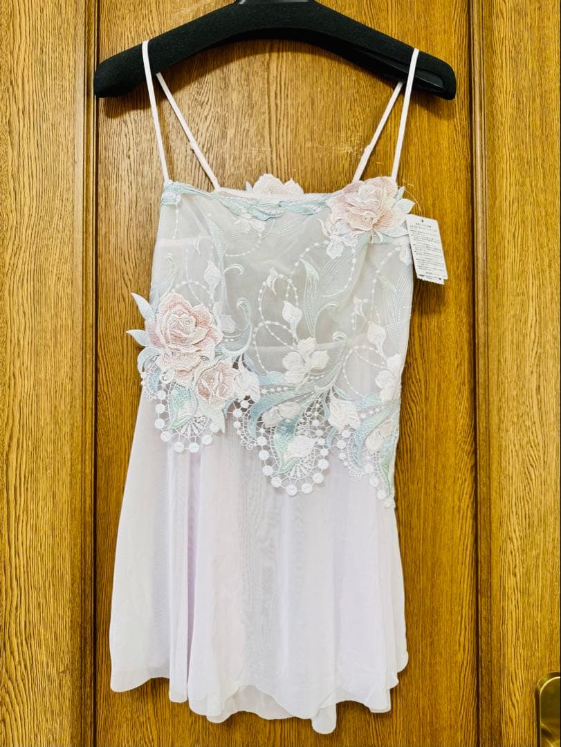 完売品！サルート 22グループ グリム童話 ラプンツェル キャミソール M