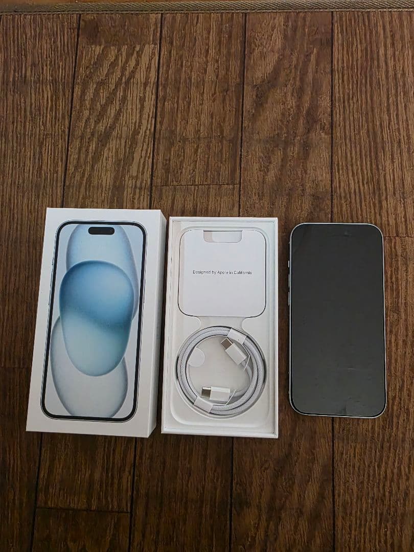 Apple iPhone15 256GB ブルー SIMフリー 美品