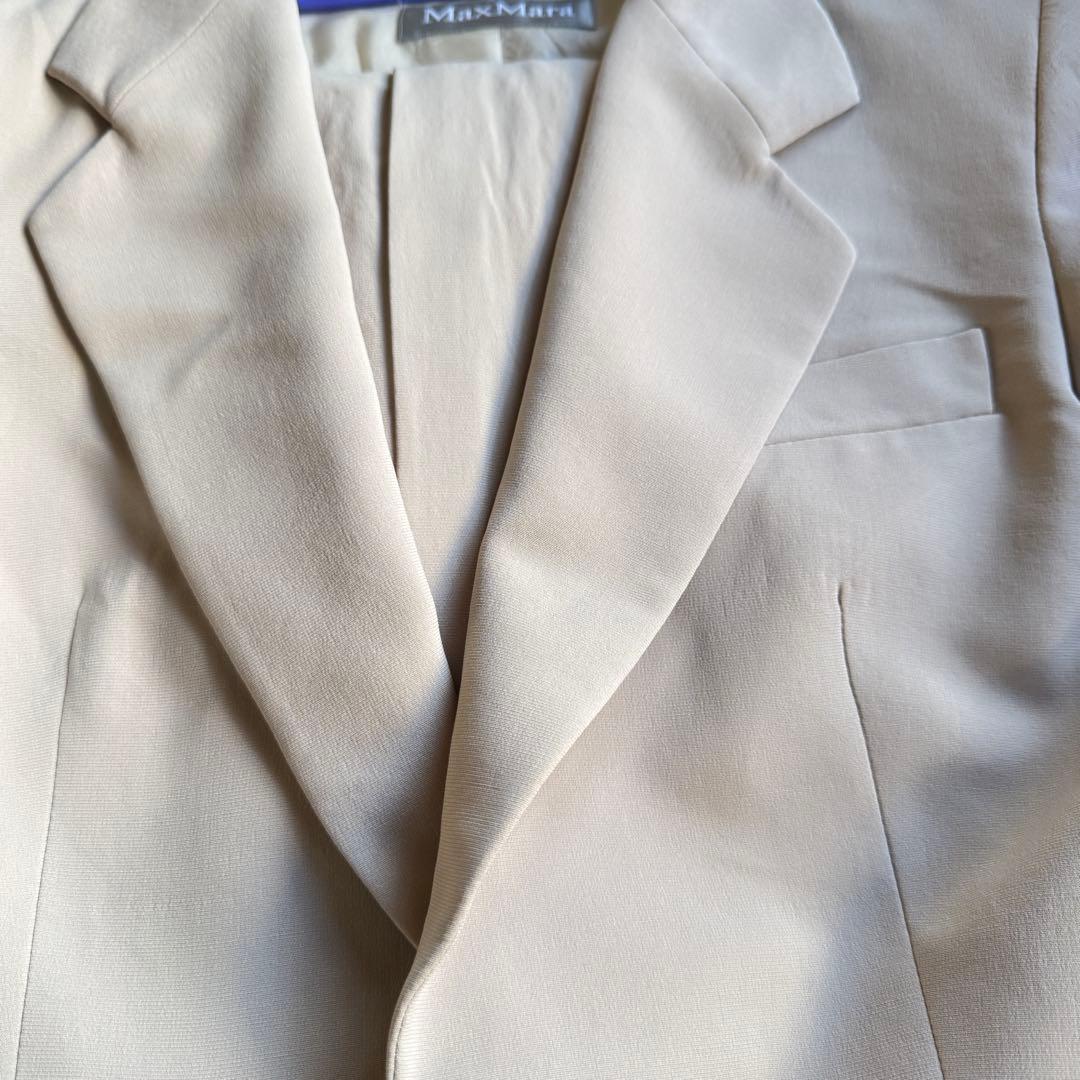大きいサイズ42 MaxMara セットアップ　グレージュ　　パンツスーツ