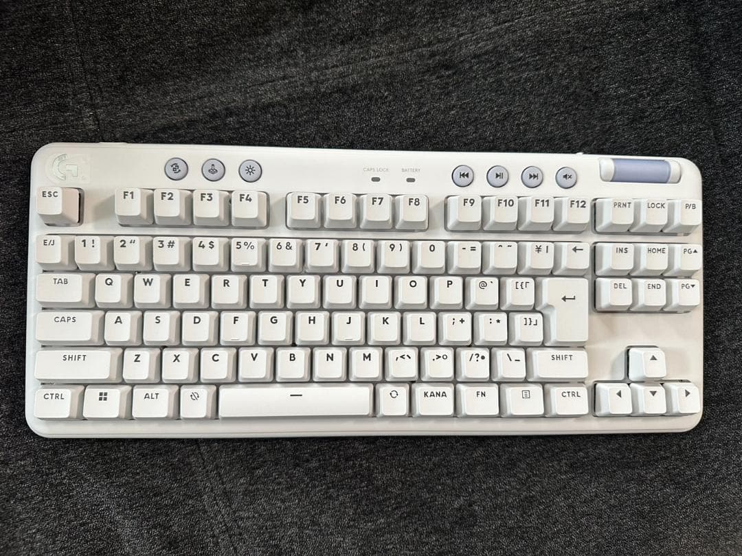 Logicool G715 ホワイトキーボード 本体　にくたま