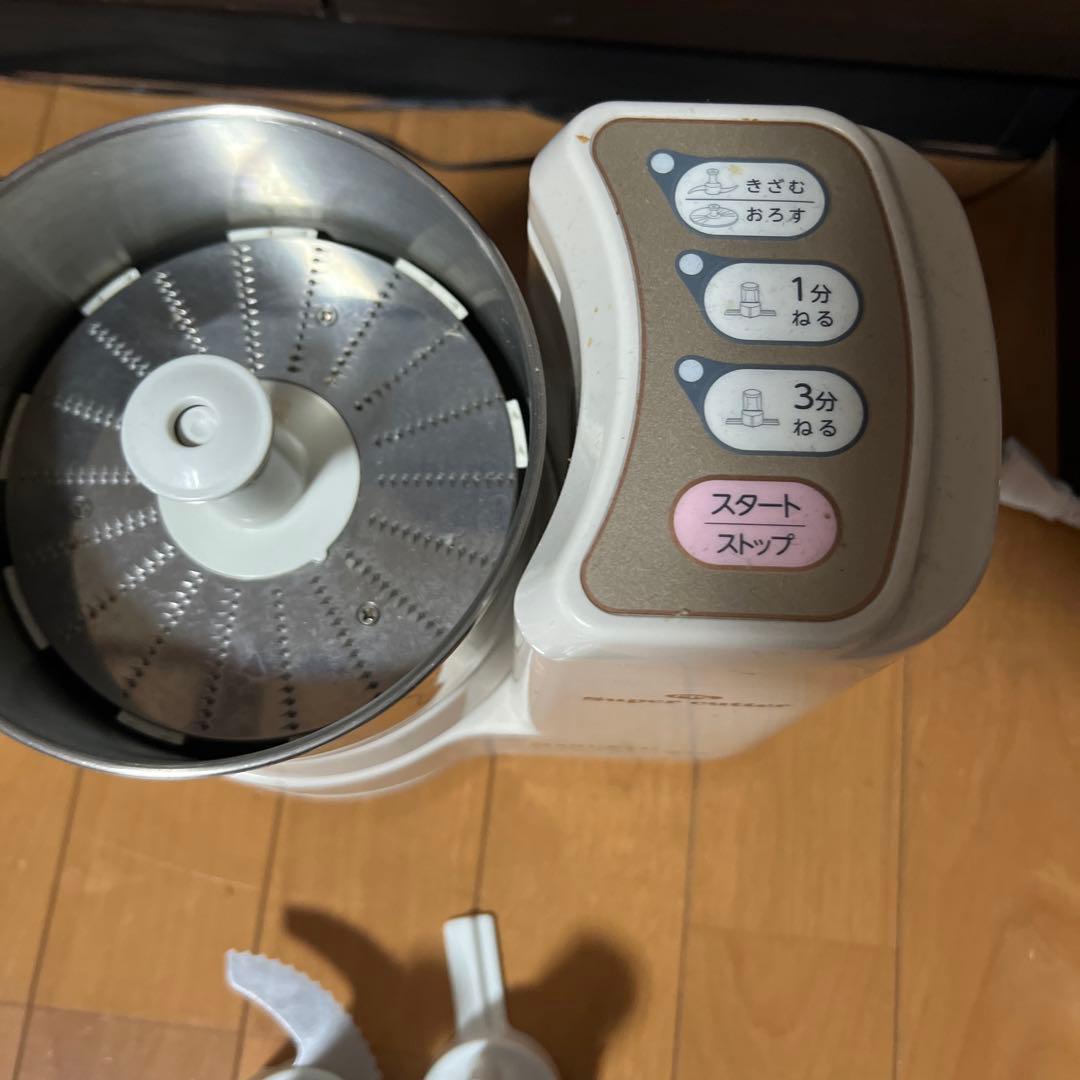 スーパーカッター　力くん　（取扱説明書つき）