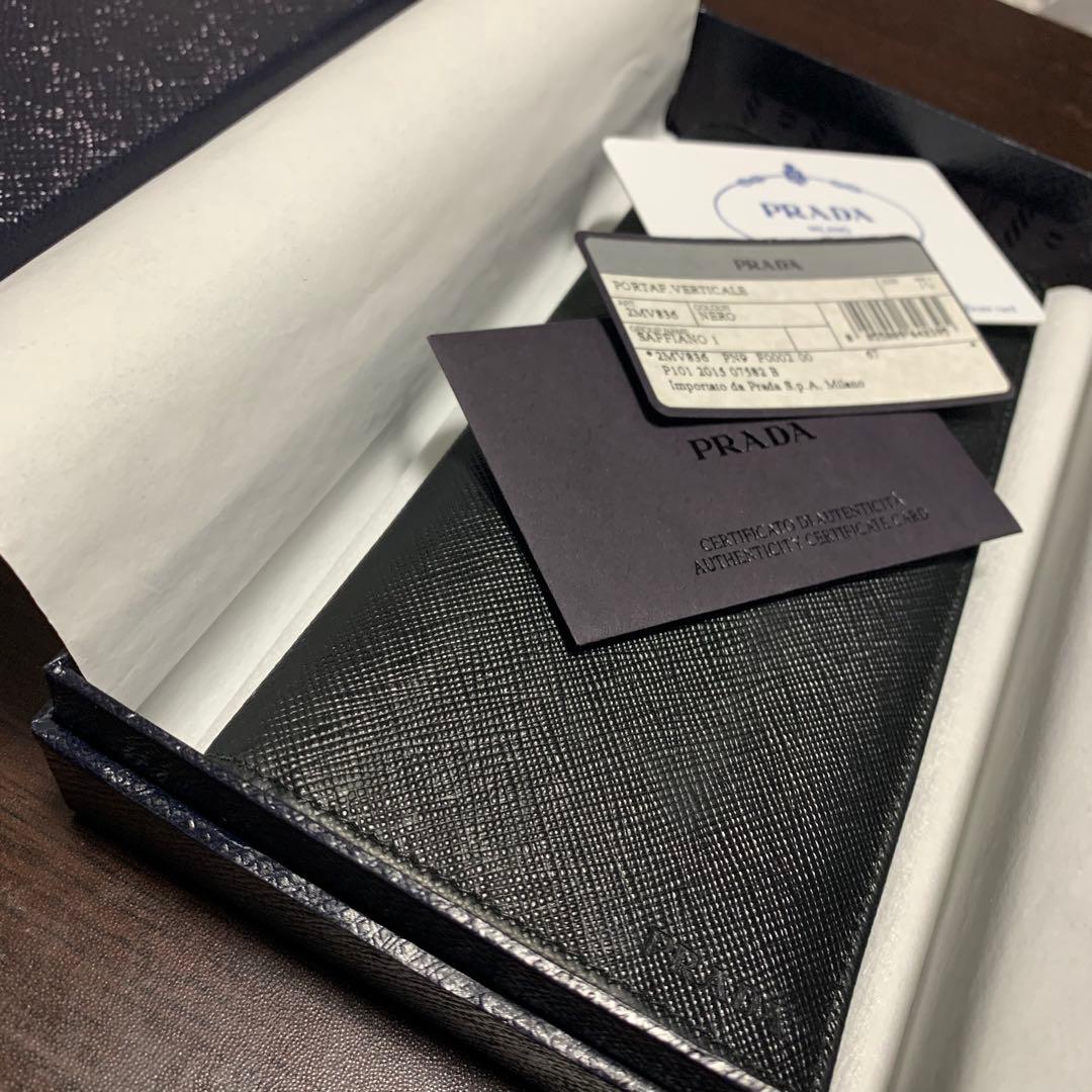 PRADA サフィアーノ ブラック レザー 長財布