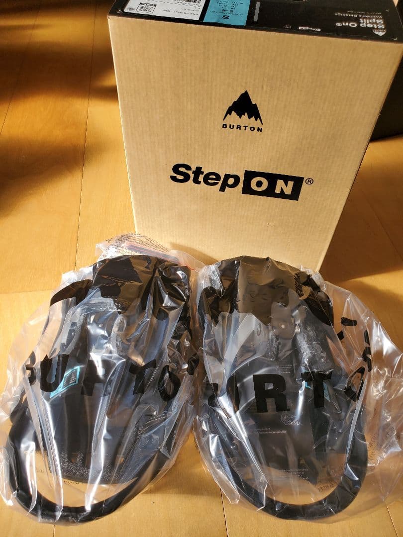 値*。様 ウィメンズ バートン ステップオン スプリット バインディング　ブラッ