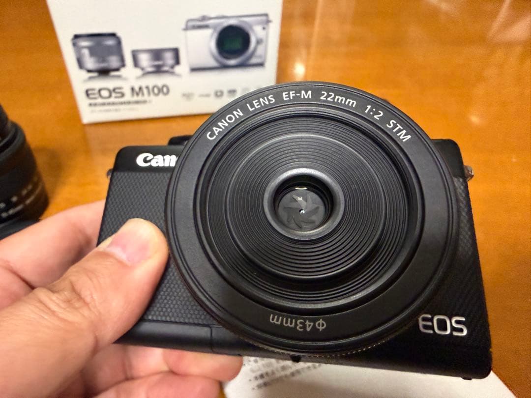 canon eos m100 ダブルレンズキット