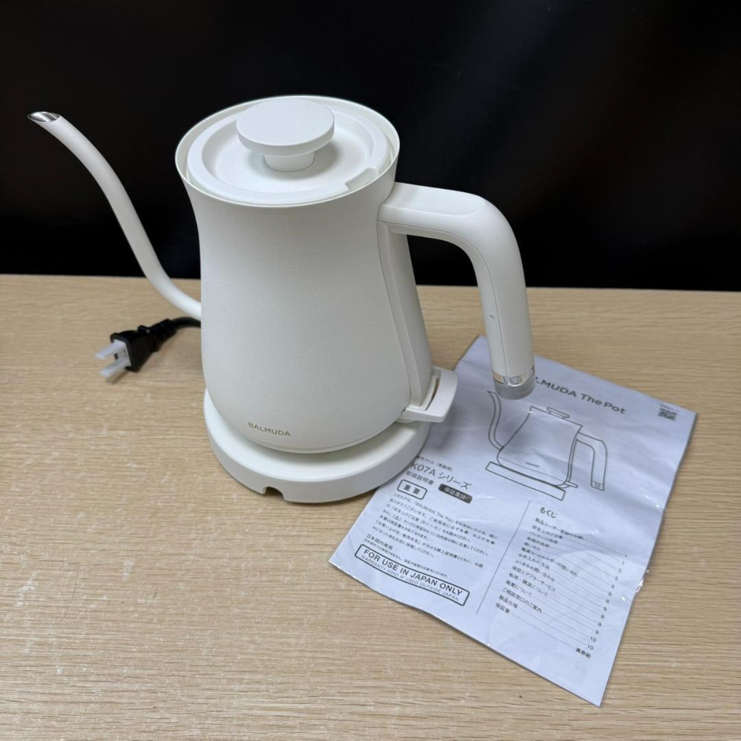 ★美品　BALMUDA　0.6L　ケトル　K07A