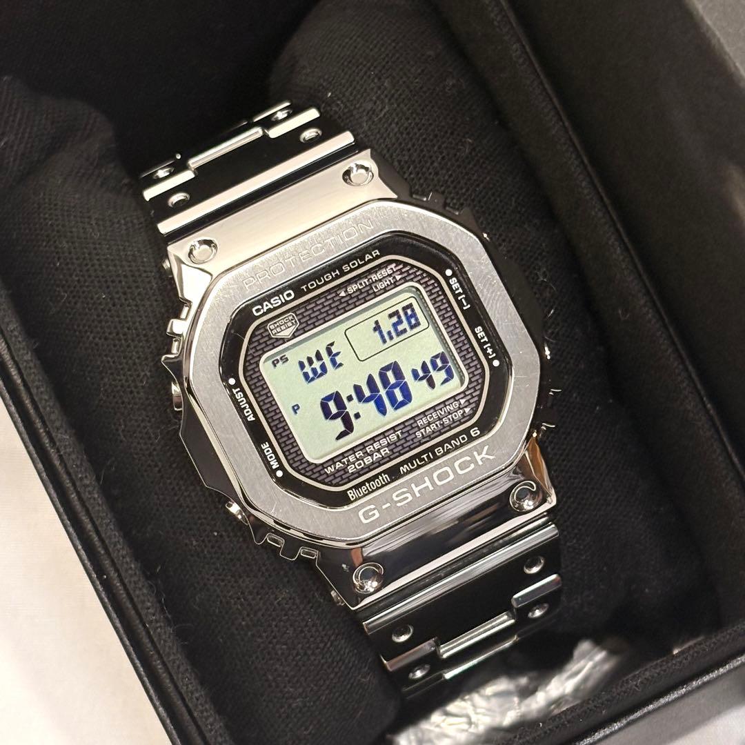 超美品 カシオ Gショック GMW-B5000D-1JF ソーラー デジタル