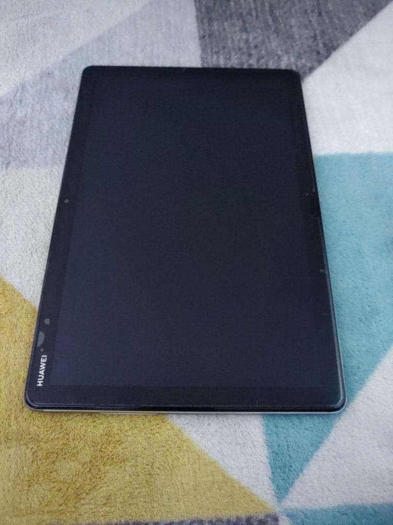 美品　MediaPad M5 lite BAH2-L09 　付属品未使用