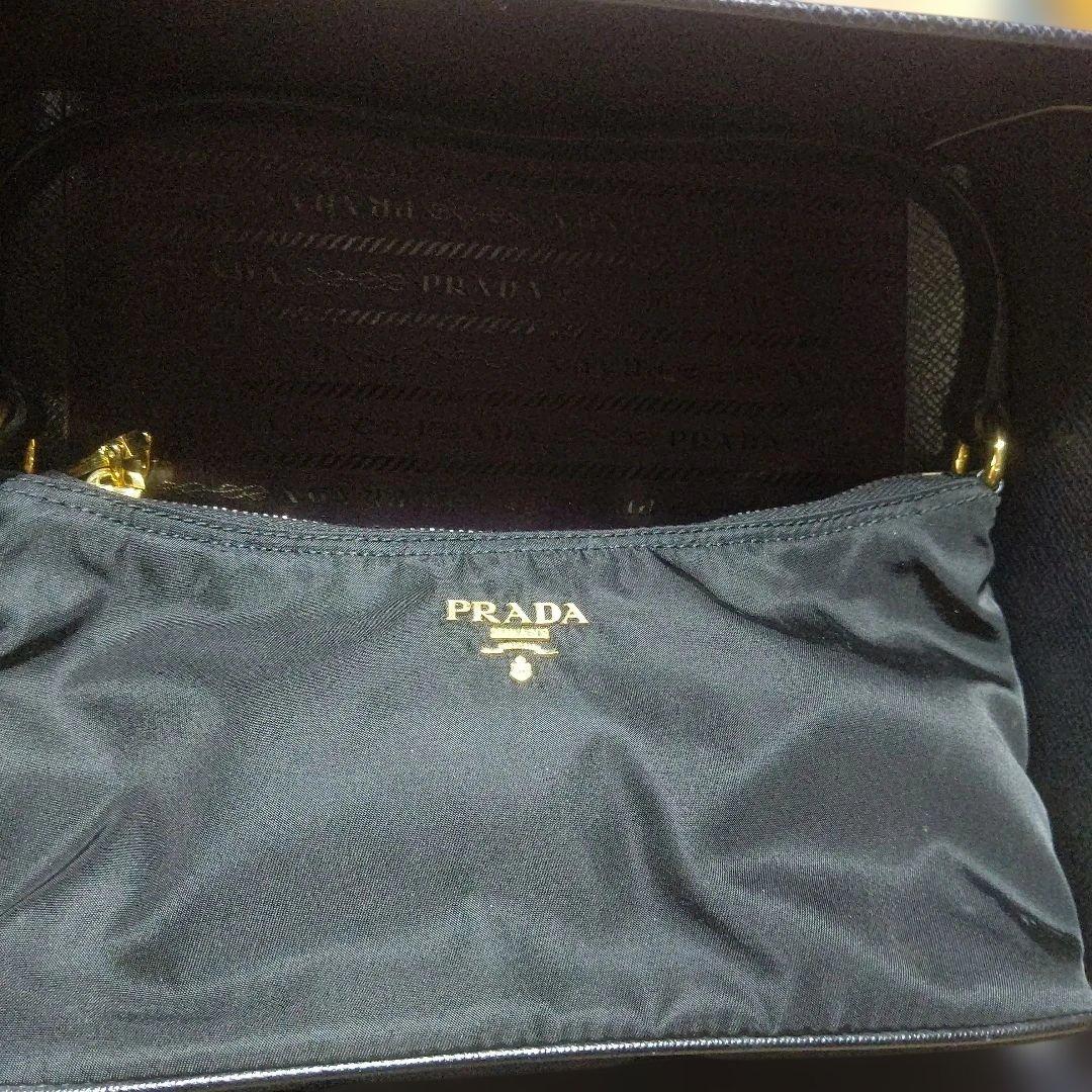 PRADA ミニバッグ
