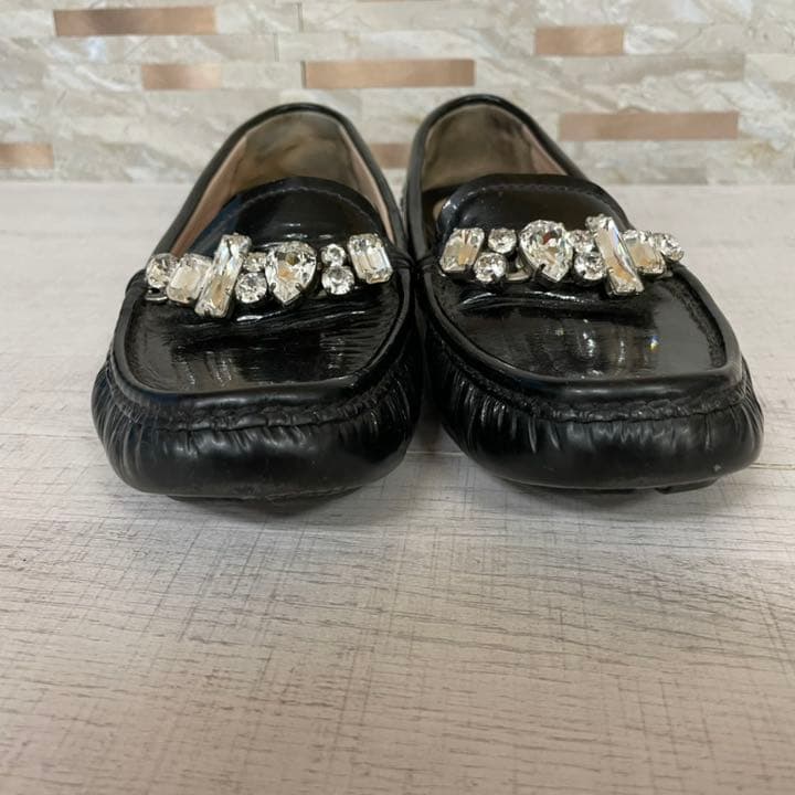 miu miu ミュウミュウ　ビジュー付きローファー