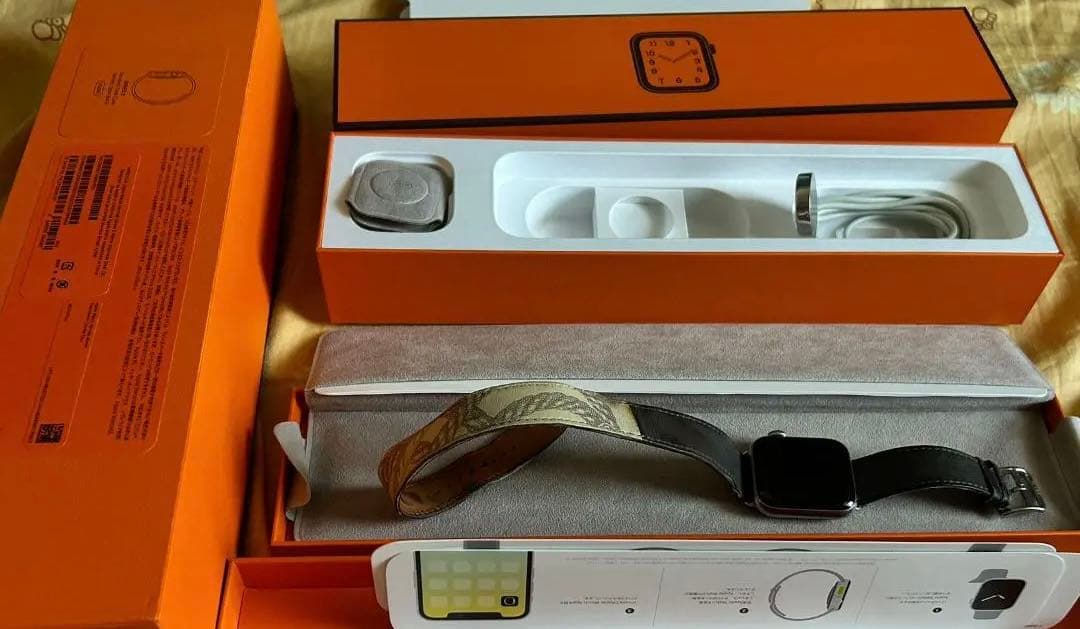 apple watch hermes series 5 40mmバッテリー76%