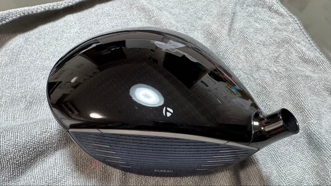 ＜保証書有＞テーラーメイド　Qi10　LS（ヘッドカバー付き）