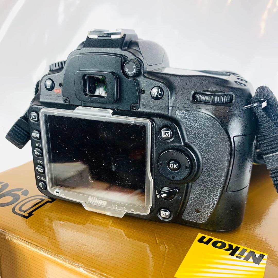 【美品】Nikon ニコン D90 デジタル一眼レフカメラ ボディ　回数4755