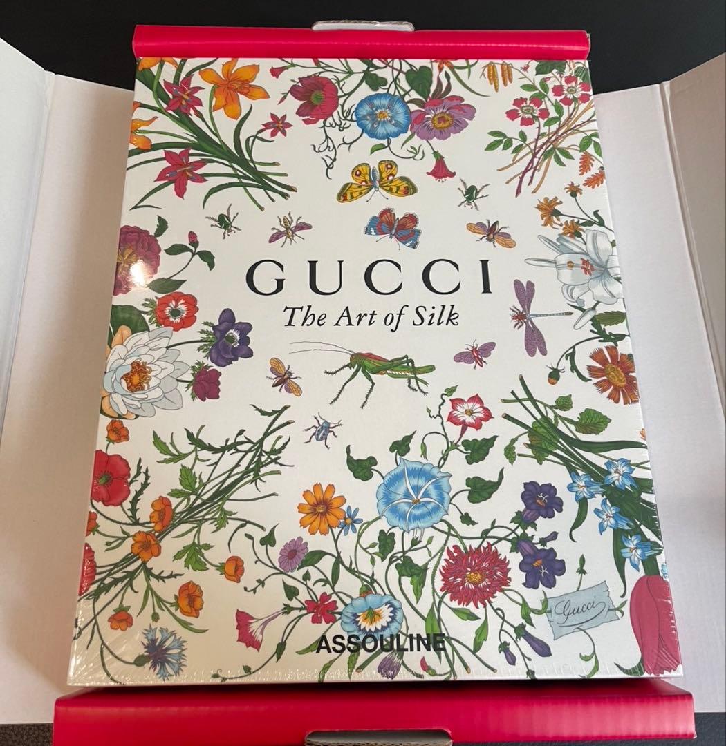 【新品】GUCCI The Art of Silk 本
